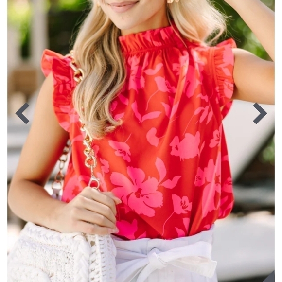 Shein Curve Pink & Red Floral Top Ruffled Neck & Sleeve 4X - Picture 4 of 9